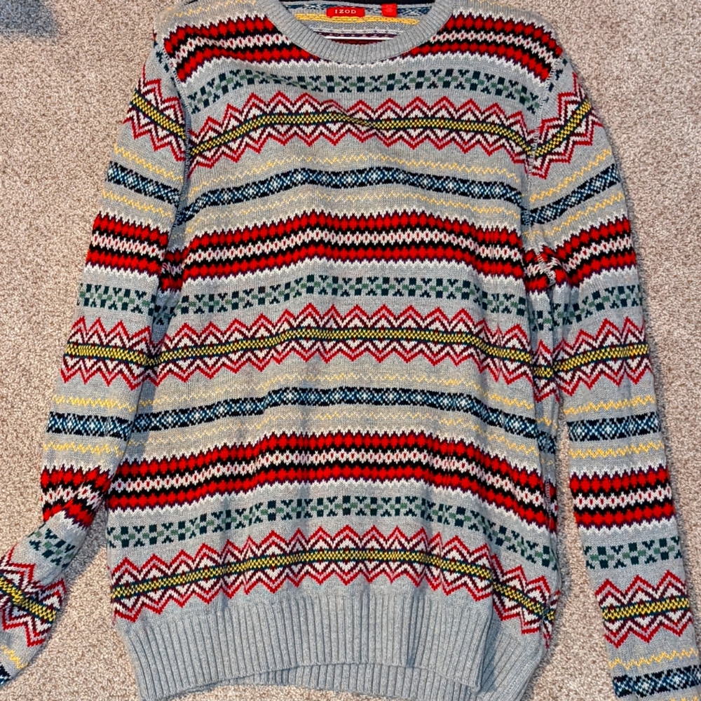 Izod men's sweater